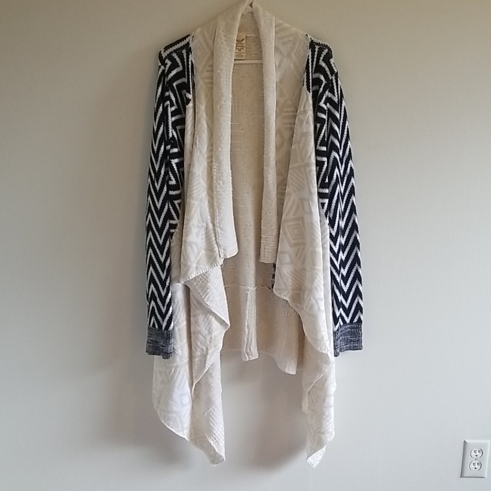 Women's sweater